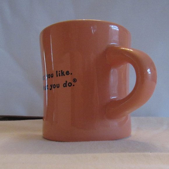 Life is Good Peach Color Coffee Mug EUC - Picture 5 of 8